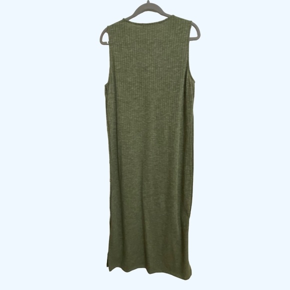 Doe & Rae Midi to Long Green Relaxed Fit Sleeveless Ribbed Tank V Neck Large - Picture 3 of 6